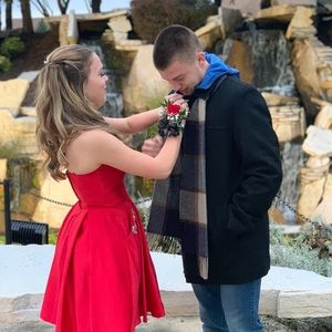 Meet your Posher, Haley